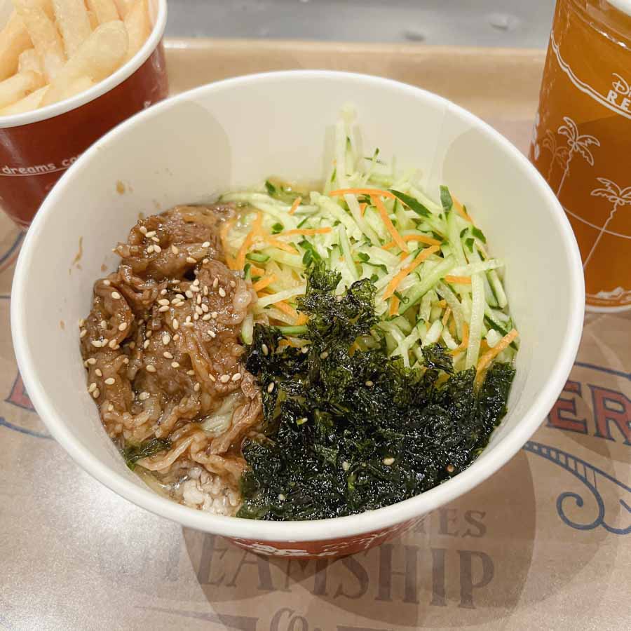 牛カルビと韓国のりの冷やし麺