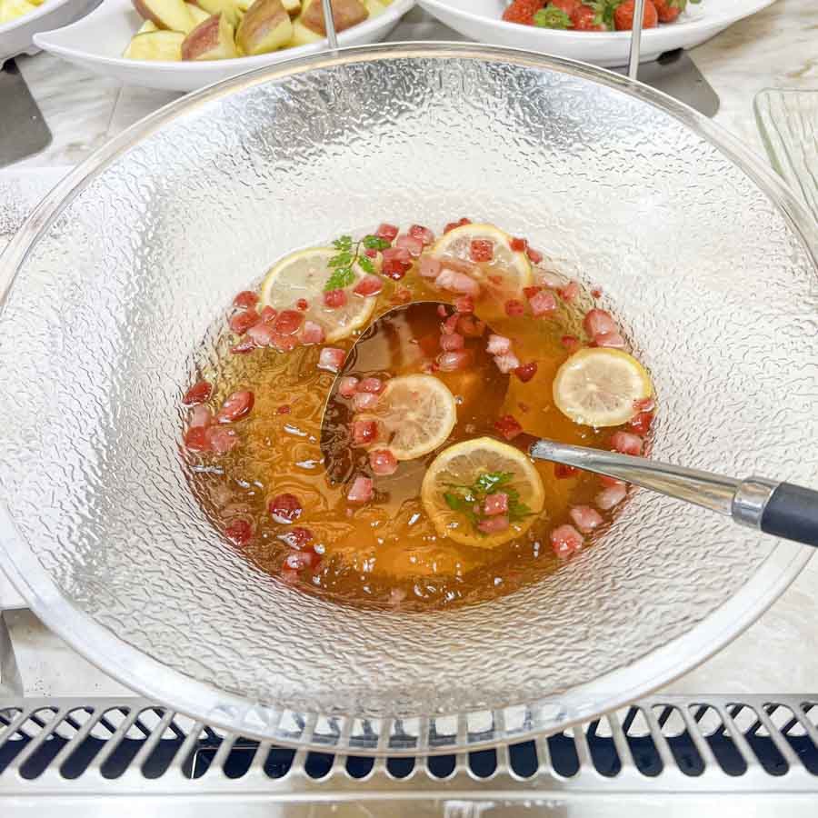 エルダーフラワー風味のゼリー