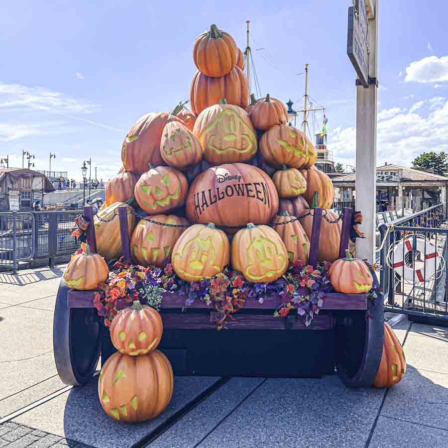 ディズニーシーハロウィン2025 アメフロかぼちゃ　プルートサイド