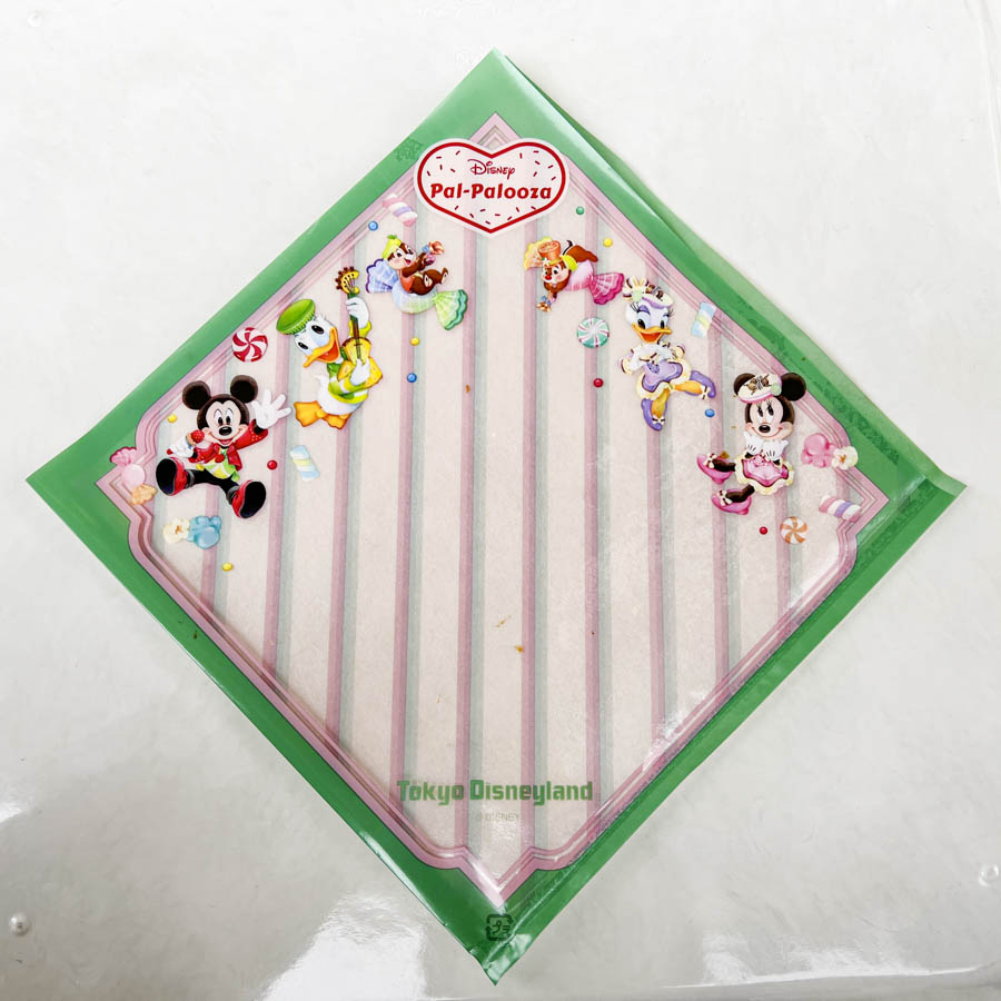 クロワッサンサンド　包み紙