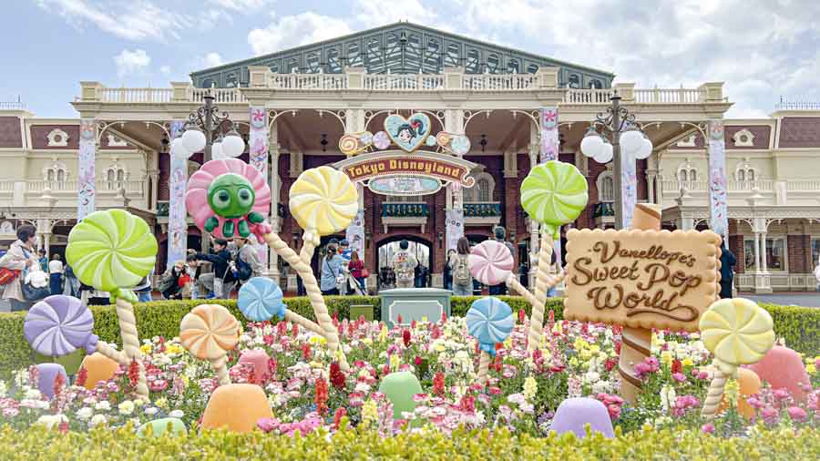 ヴァネパル2026　モニュメント（サワー・ビル）