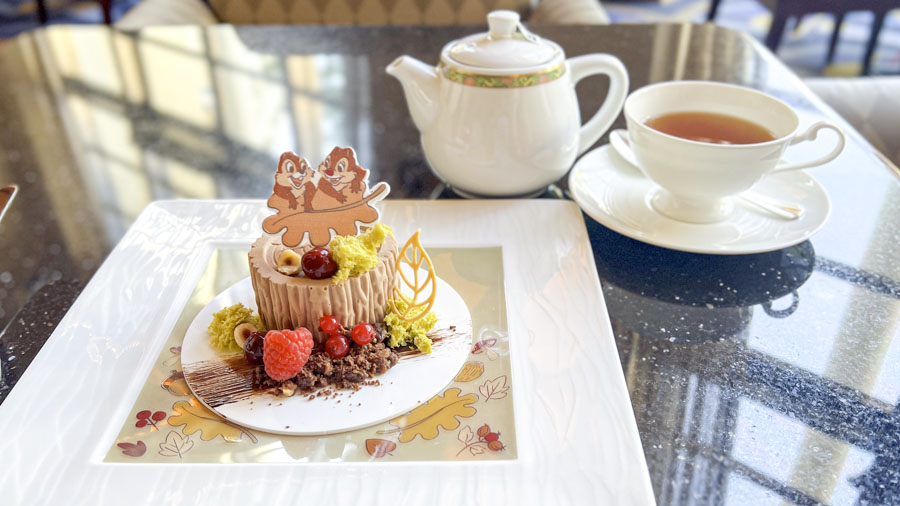 ハイピリオンラウンジ　チップとデールケーキ　セット内容